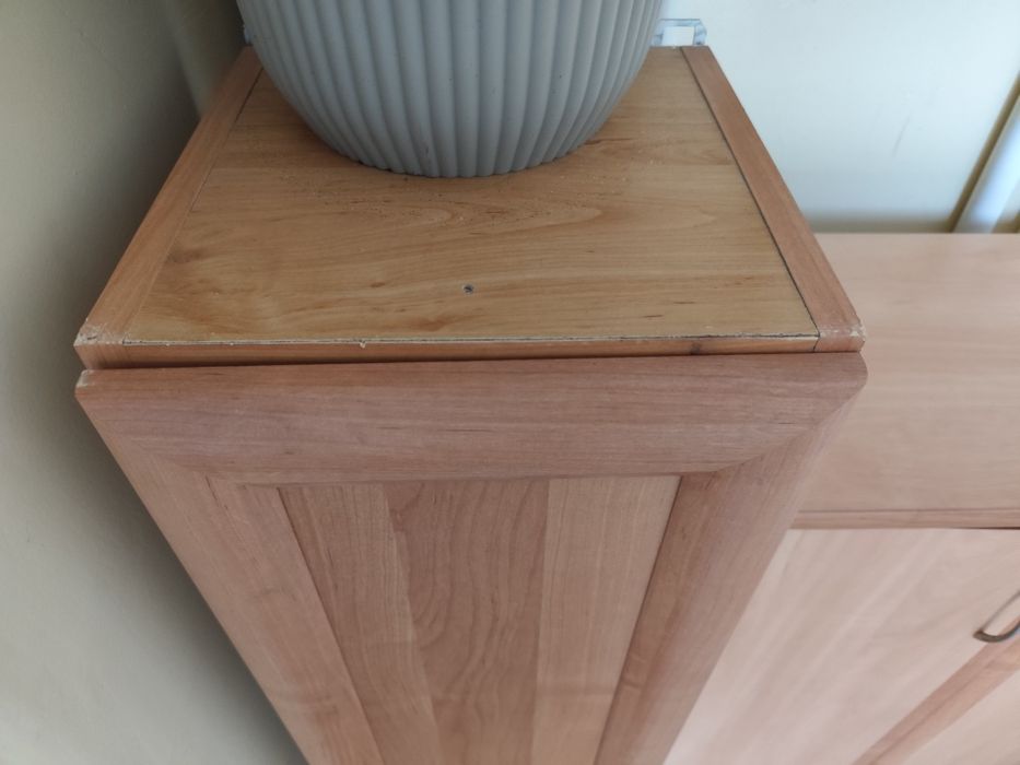 Szafka wisząca na sprzedaż