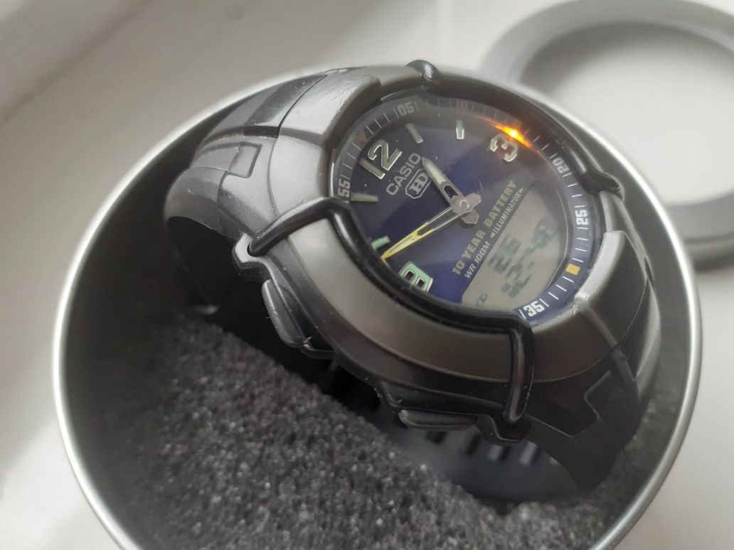 Zegarek męski CASIO HDC 600 sprzedam