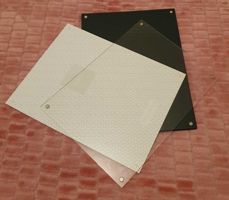 Moldura de parede AREA