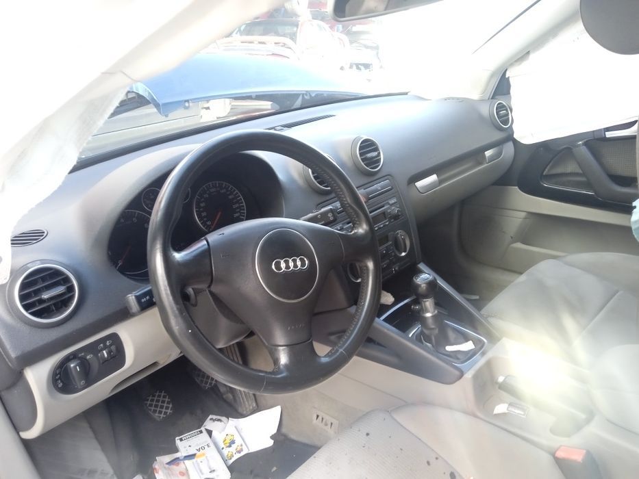 Audi A3 1.6 FSI.