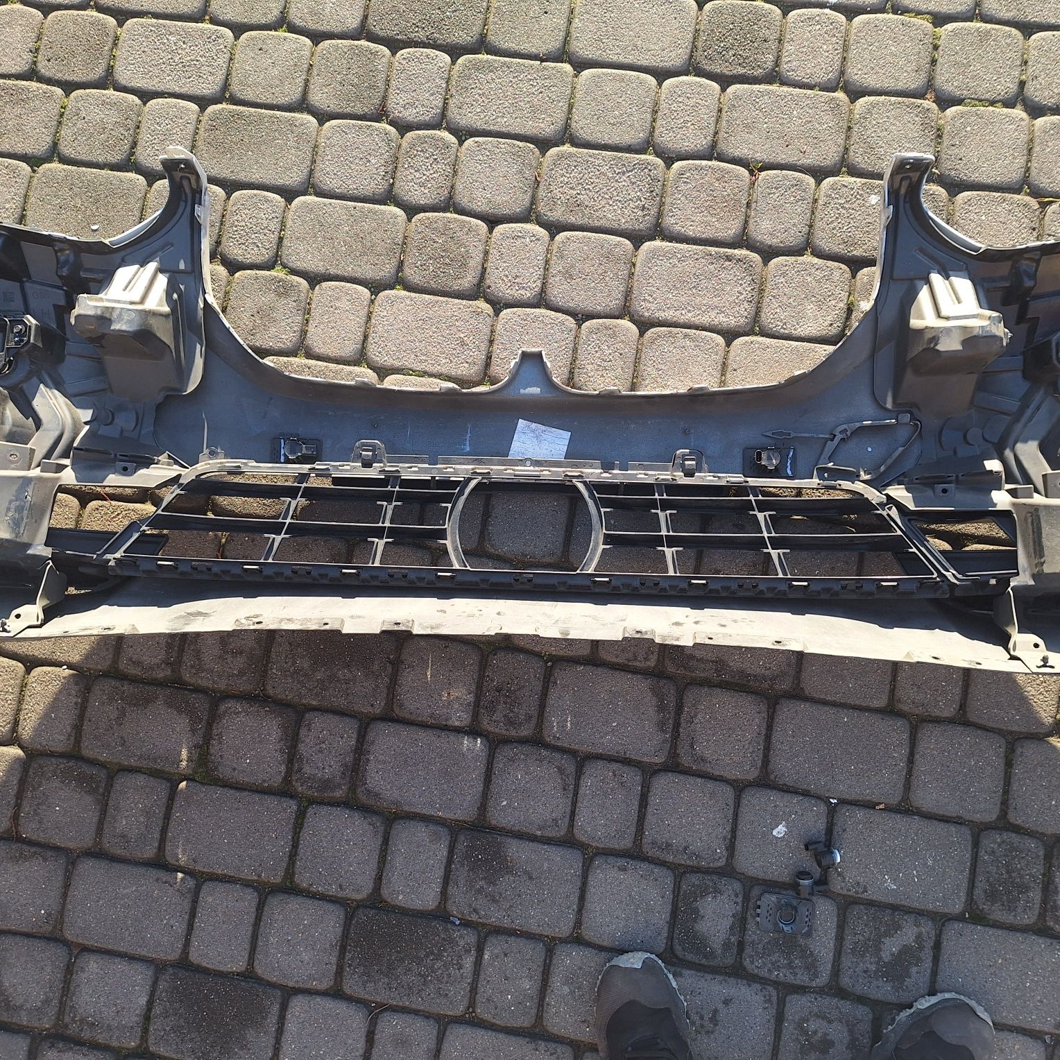 Zderzak przod x5 g05 kratka listwa uszkodzony