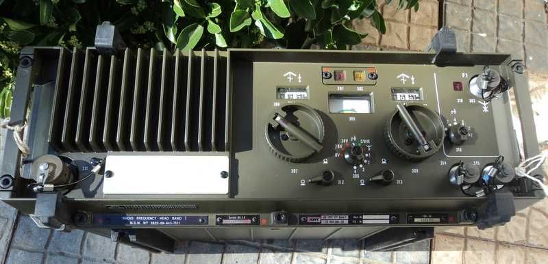 Militar  Rádio UHF Marconi TRC-471