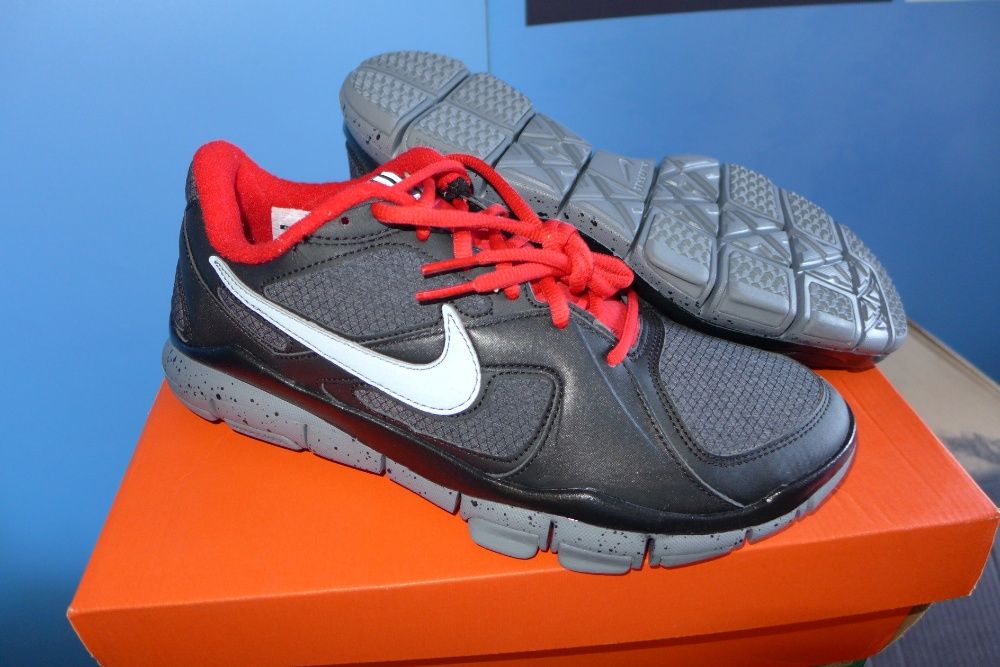 Buty sportowe Nike Free TR2 rozm. 44