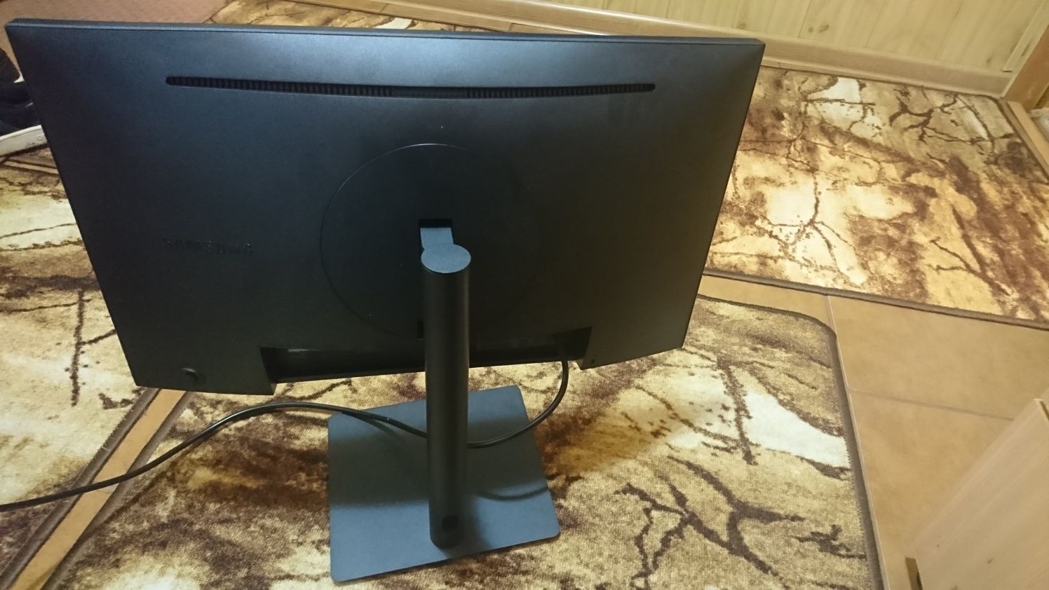 Monitor Samsung LS24R650FDUXEN