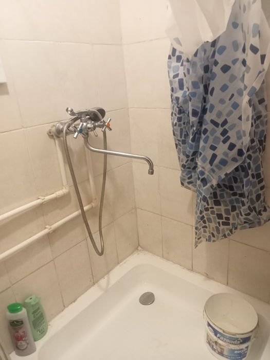 Продам квартиру однокімнатну