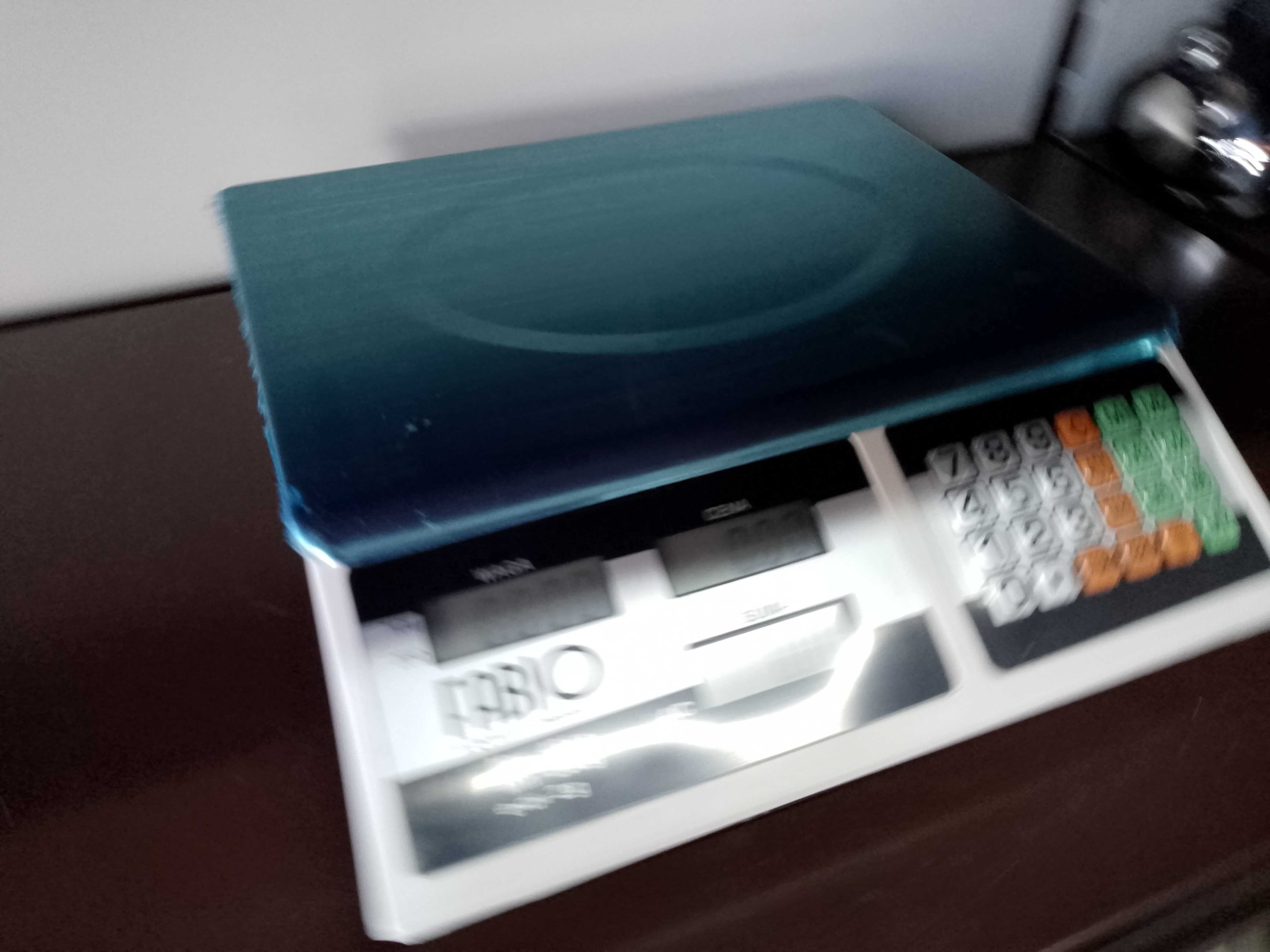 waga sklepowa magazynowa  elektroniczna 40KG/5g  KALKULACYJNA LCD AKUM