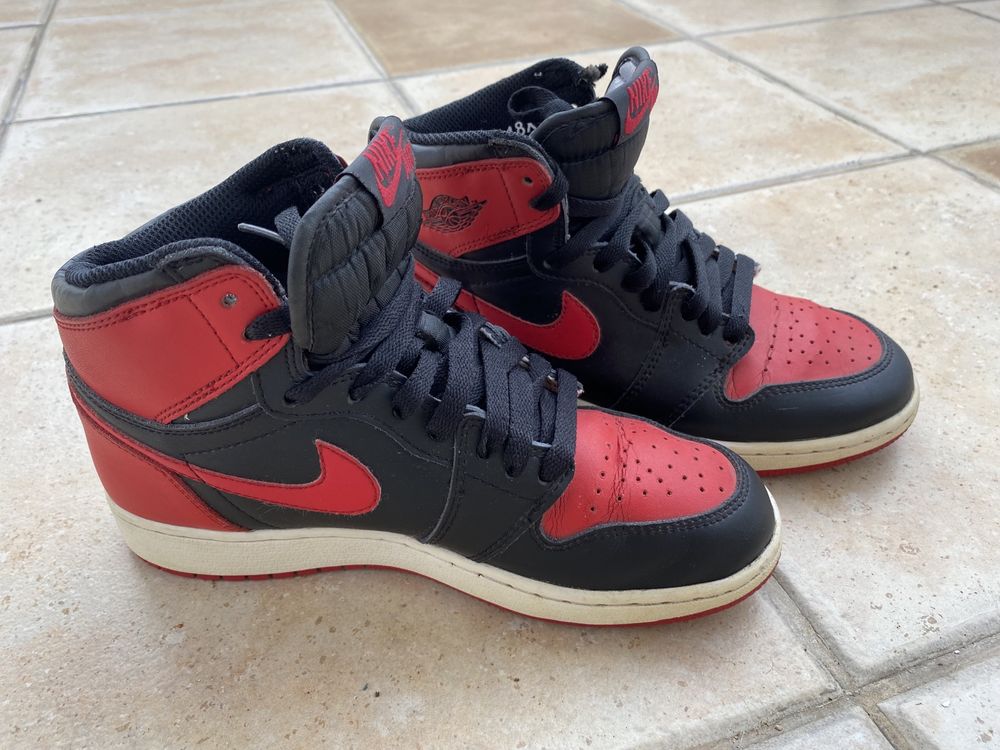 Nike Air Jordan 1 Retro Mid GS Banned