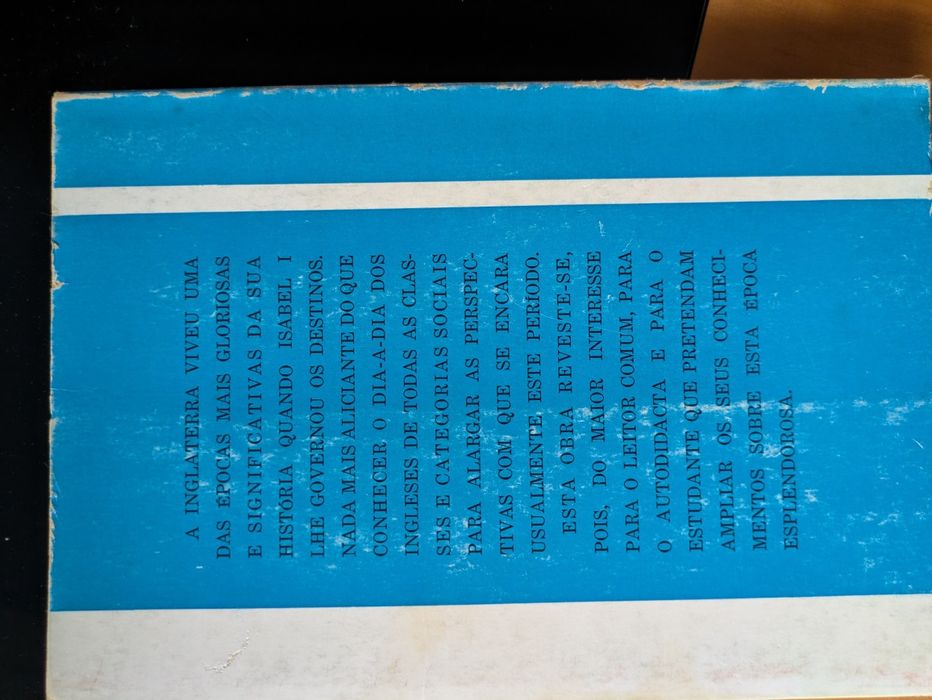 A Vida Quotidiana Em Inglaterra no tempo de Isabel I por Léon Lemonnie