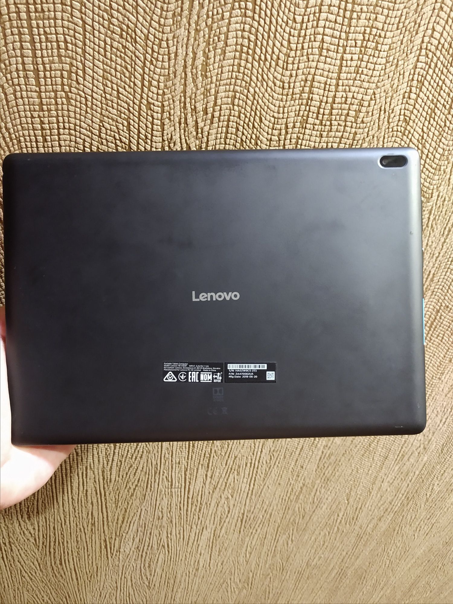 Lenovo Tab E10 TB-X104F 2/32GB