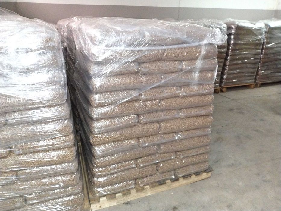 Pellet drzewny 8mm.