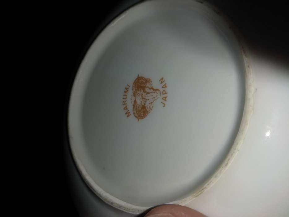 Pratos decorativos pequenos