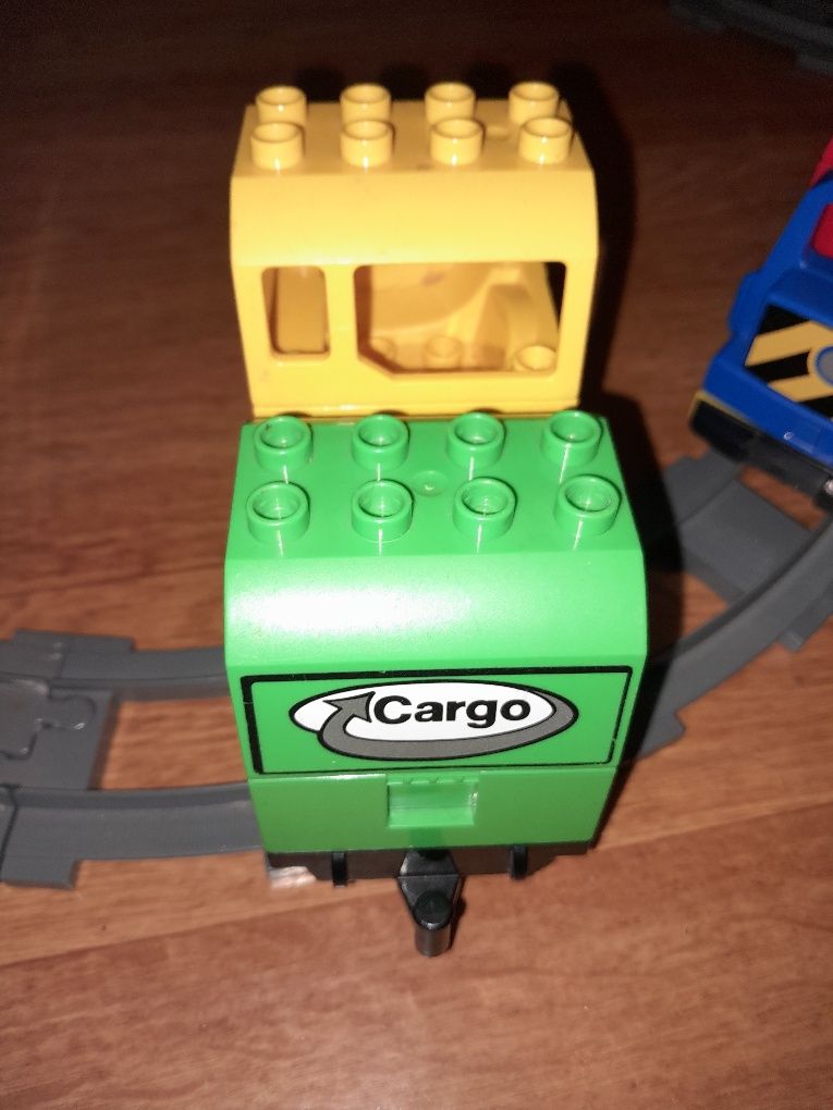 Duży zestaw Lego Duplo Cargo