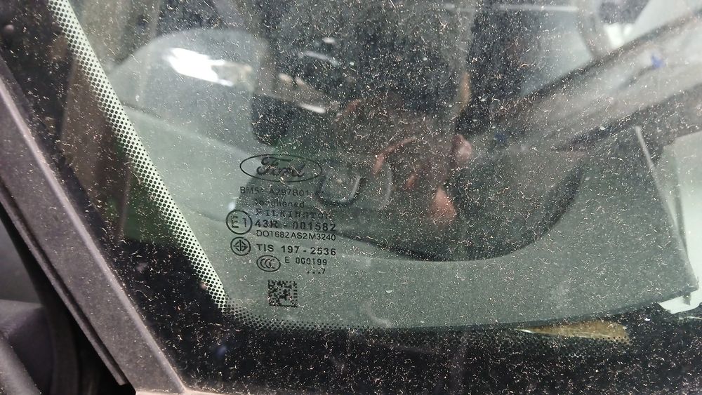 Vidro do painel trás esquerdo FORD Focus III