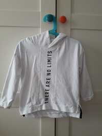 Bluza chłopięca Reserved z kapturem biała rozmiar 110