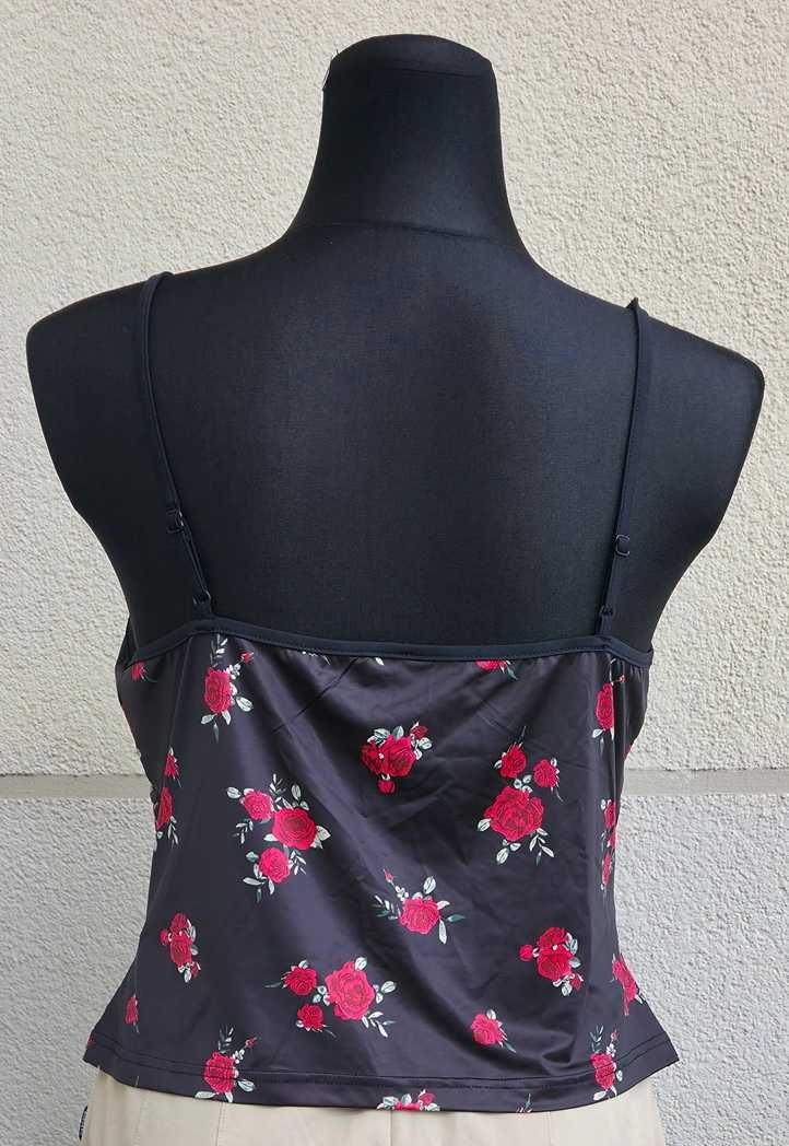 top z koronką i różami SHEIN Plus Size