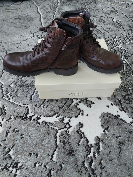 Шкіряні черевики