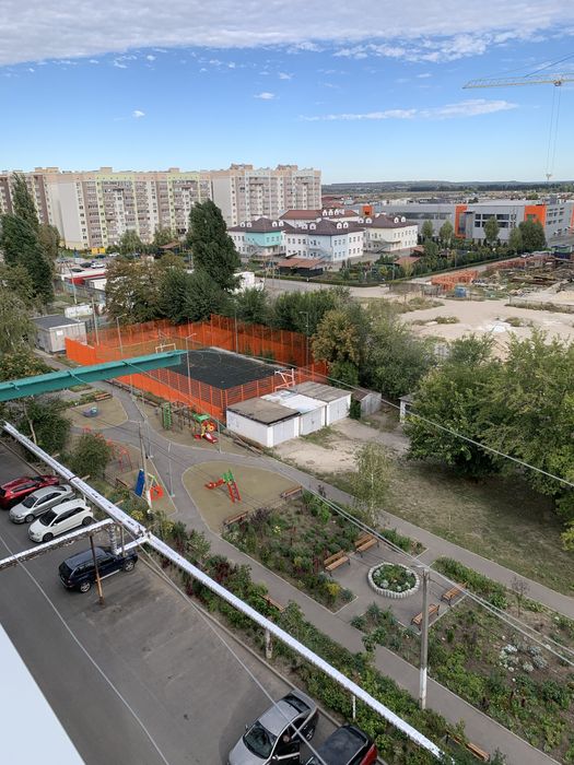 Продам 3 ком квартиру на Слобожанском