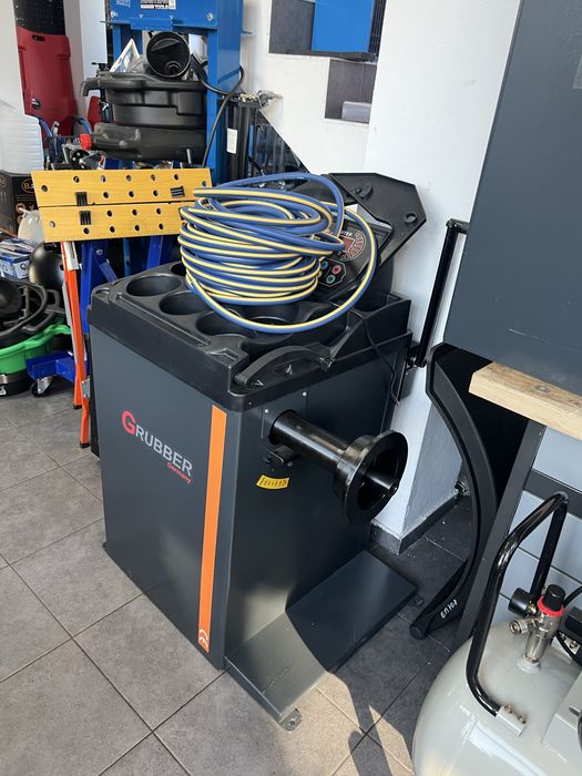 Montażownica do opon plus wyważarka za 1 zl