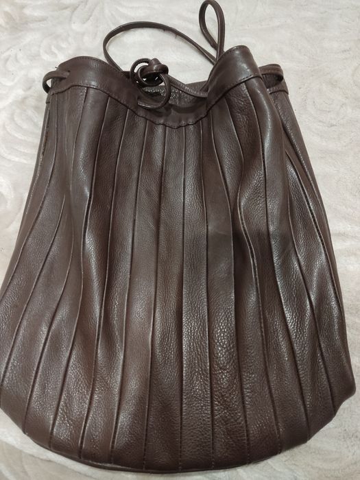 Кожаный рюкзак( натуральная кожа)