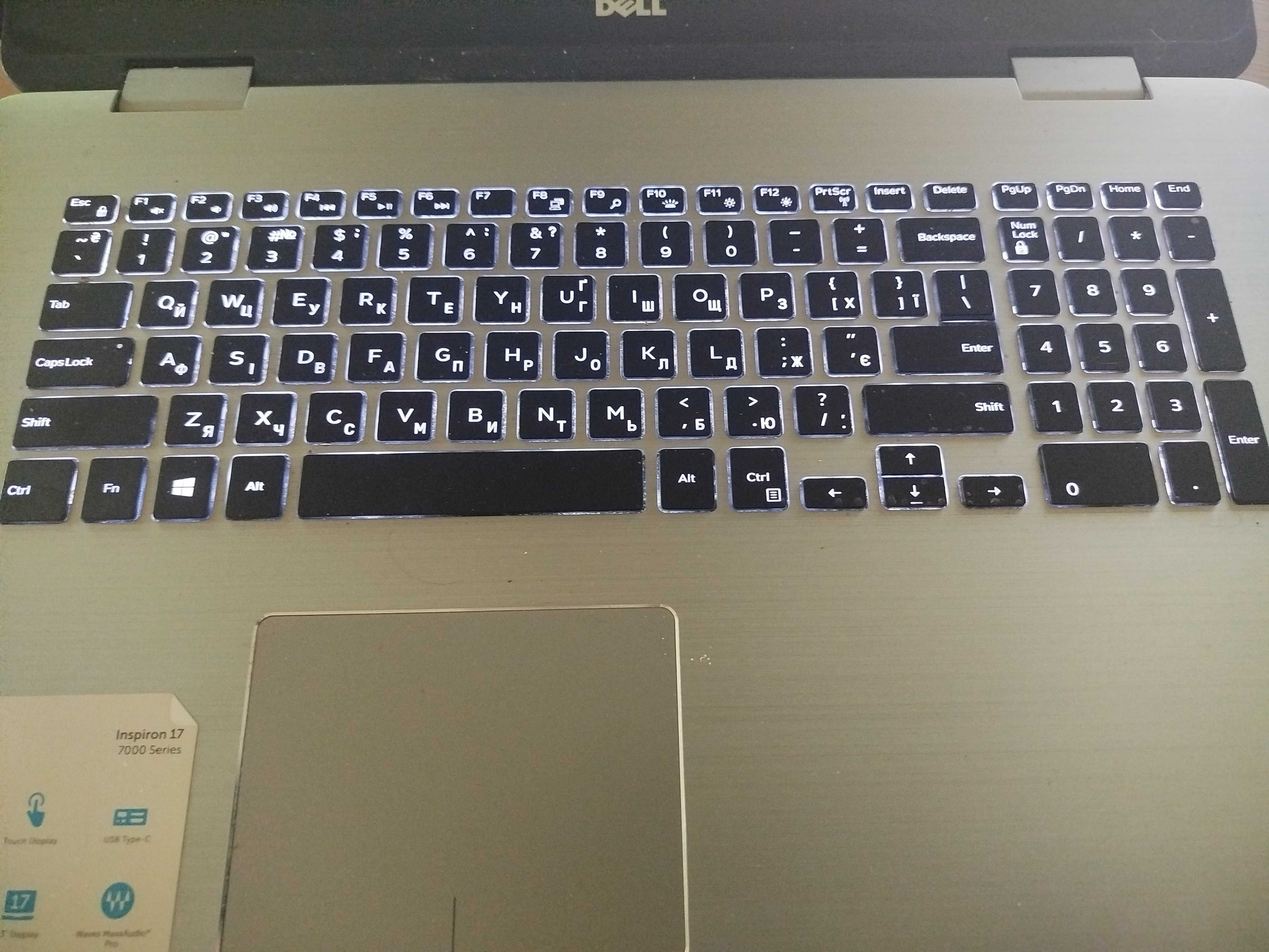 Ігровий ноутбук-трансформер Dell 17.3" FullHD IPS/i7/8 Gb/SSD 256 Gb
