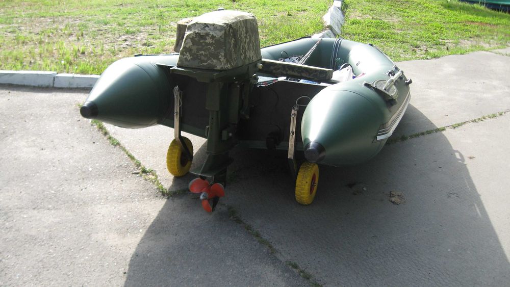 Надувний човен ПВХ Bark BT-360