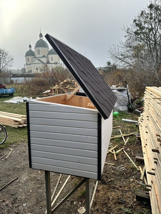 Будка утеплена з тамбуром для лабрадора