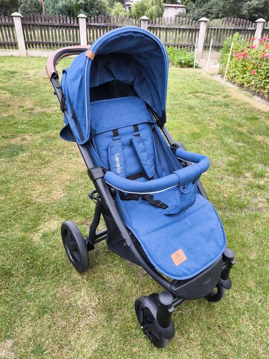 Wózek spacerowy lionelo