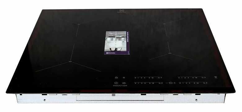 Варочная поверхность индукционная Electrolux IPES6452KF