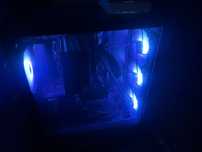 Komputer Gamingowy + Monitor MSI + Mikrofon