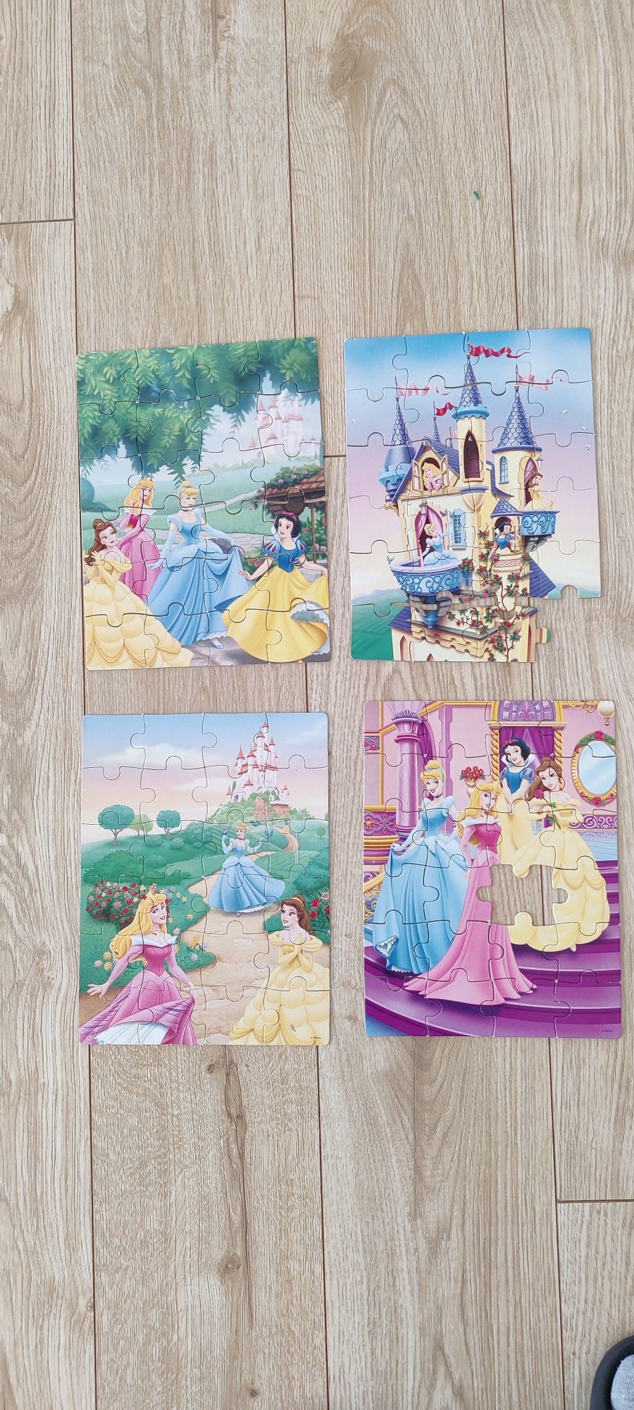 4 szt puzzle księżniczki Disney 24elementy