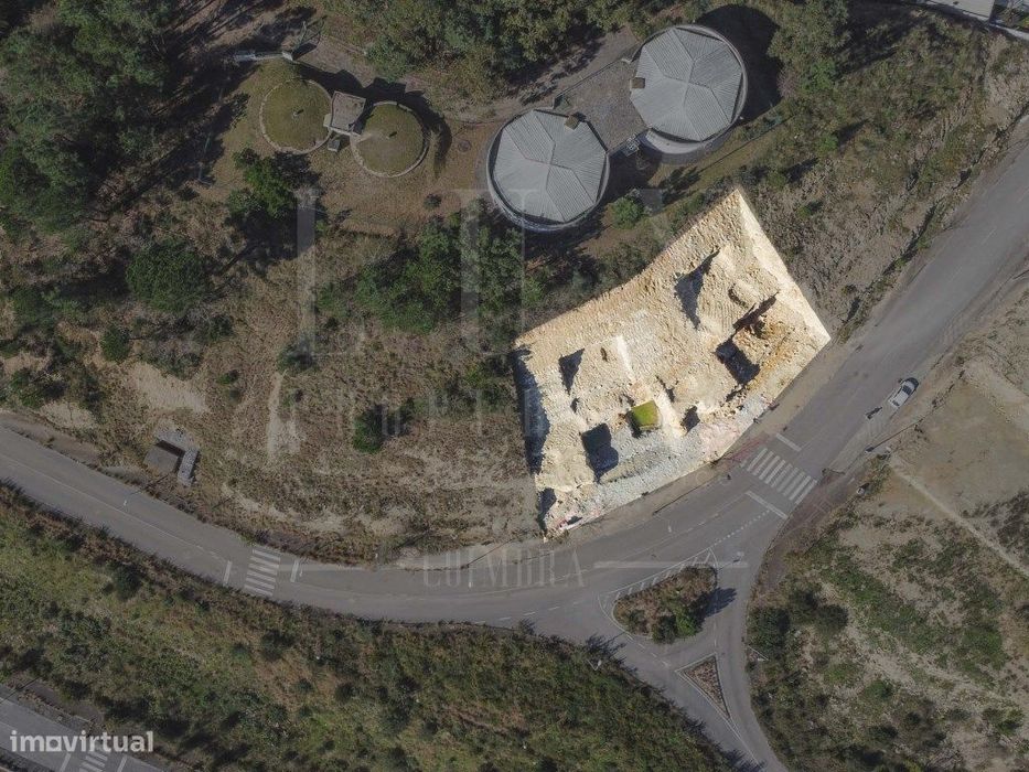 2 Lotes de Terreno com Projeto Aprovado | Cernache