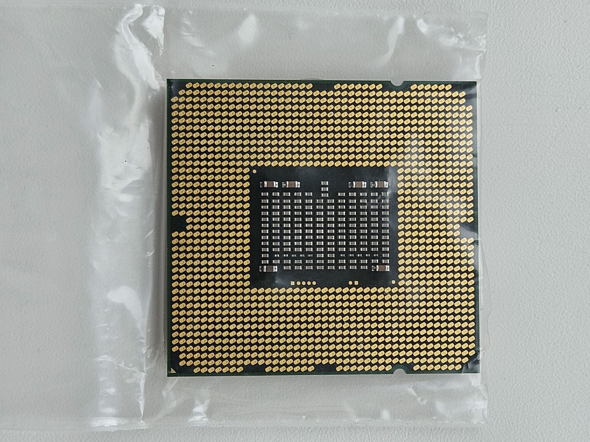 Процесор Intel Xeon X5675