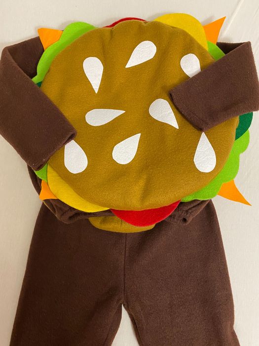 Новогодний костюм/гамбургер/пирожное/снеговик/ динозавр/принц/пожарный