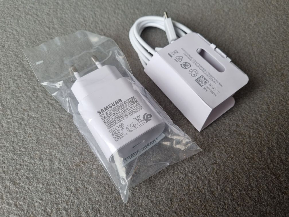 Супер-швидка зарядка Samsung USB Type C 25W + кабель
