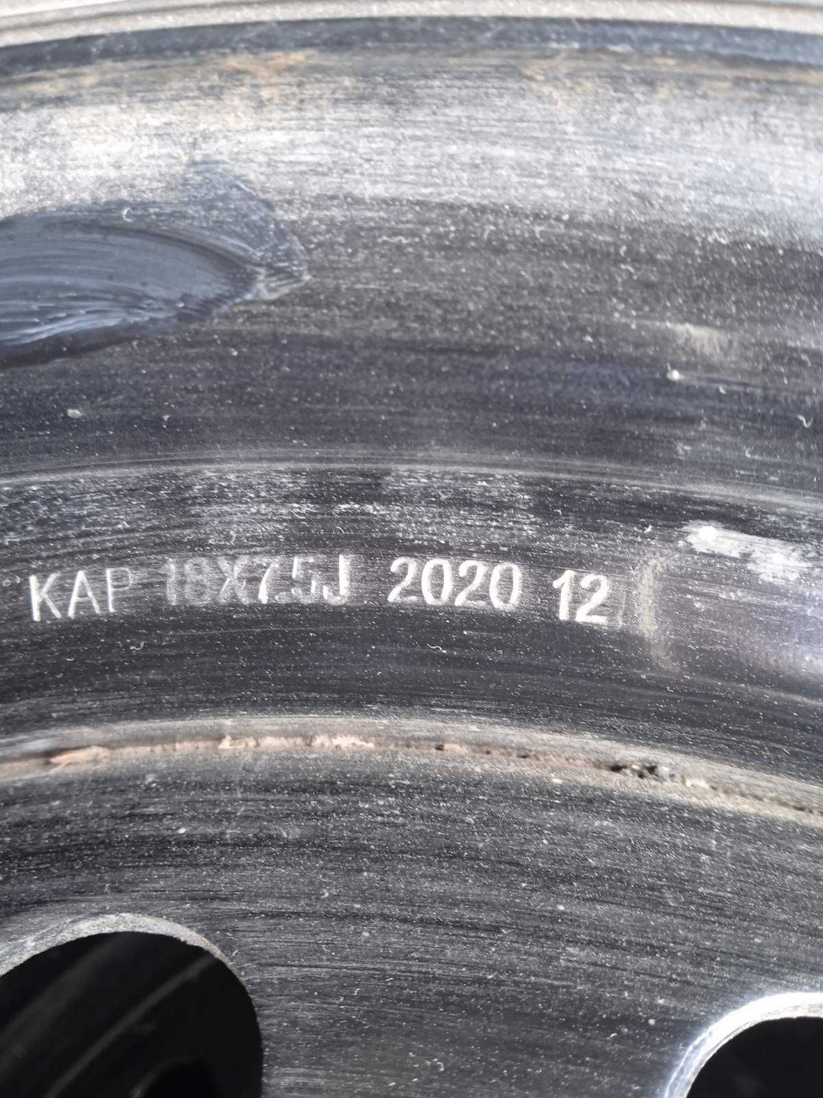 Зимова резина 225/60/R18 на дисках,диски,зимові шини KAPSEN 225/60/R18