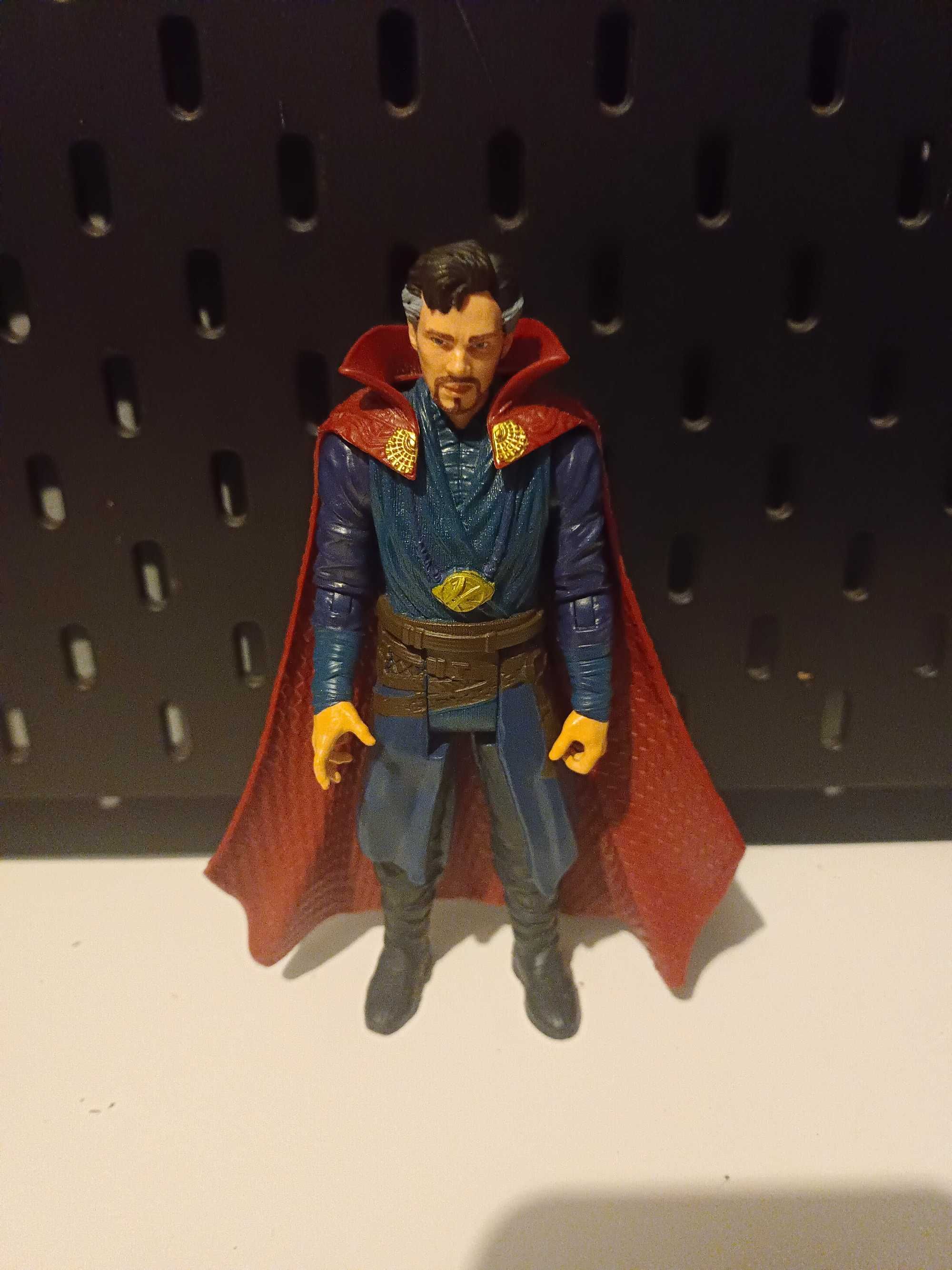 Doctor strange Hasbro figuka