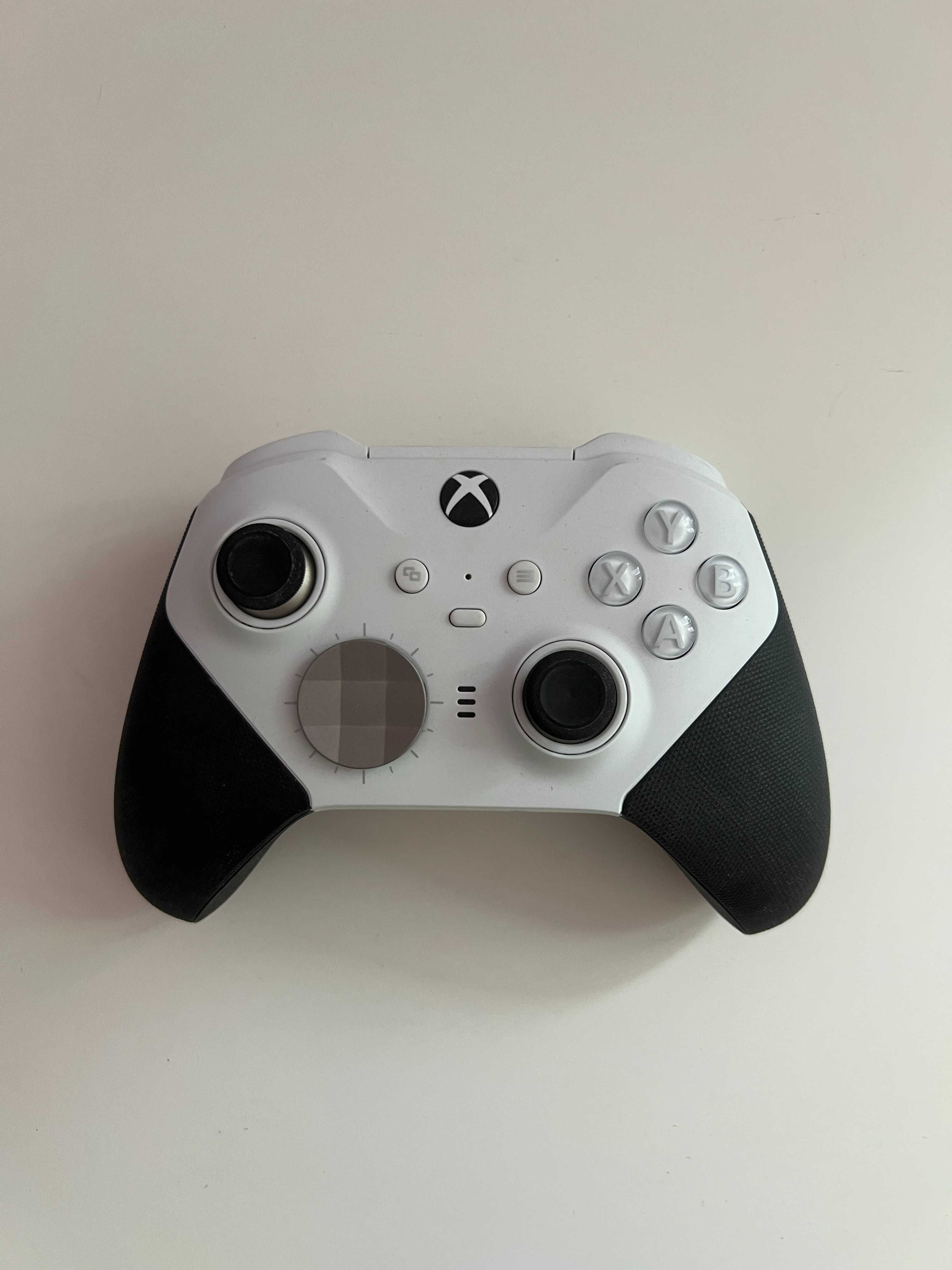 Sprzedam biały Microsoft Xbox Elite Series 2 (wersja podstawowa)