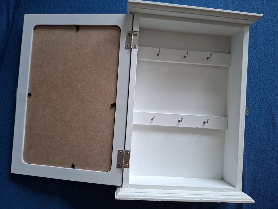 Skrzynka szafka na klucze