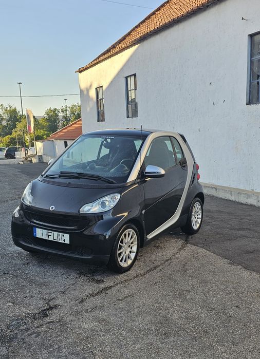 Vende-se: Smart Fortwo Estiloso