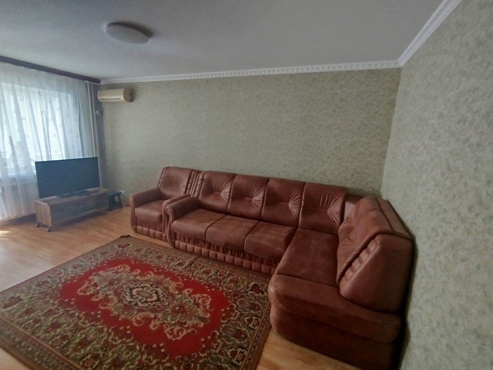 Сдам 2х комн кв 4 мкр