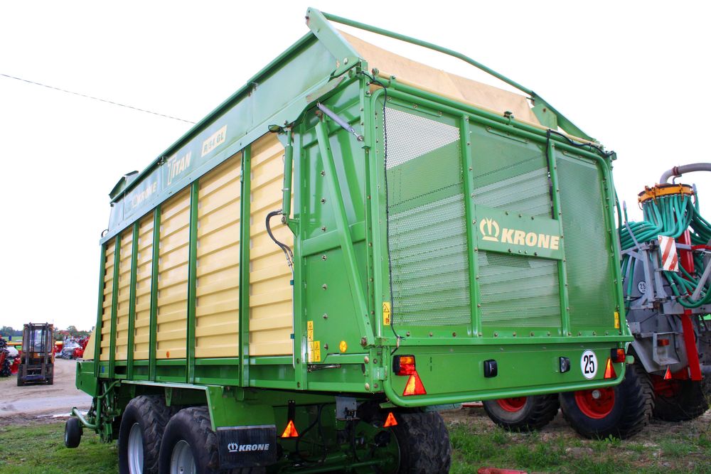 Przyczepa Samozbierająca KRONE Titan R 54 GL Super STAN Rotor
