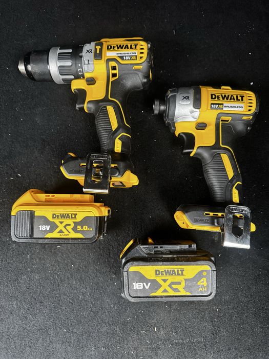Dewalt zestaw zakrętarka wkrętarka + baterie DCF887 DCD796