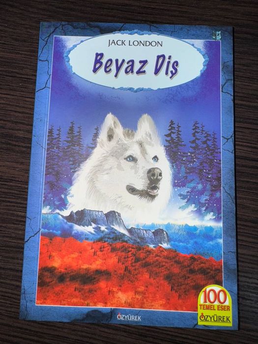 Книга турецькою Біле ікло