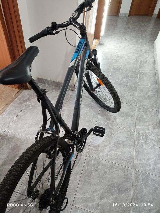Vendo bicicleta Btwin rockrider 340.
Tamanho do quadro - M
Tamanho da