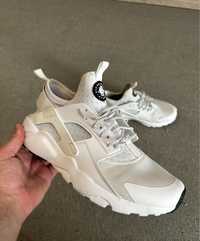 Nike Huarache 45