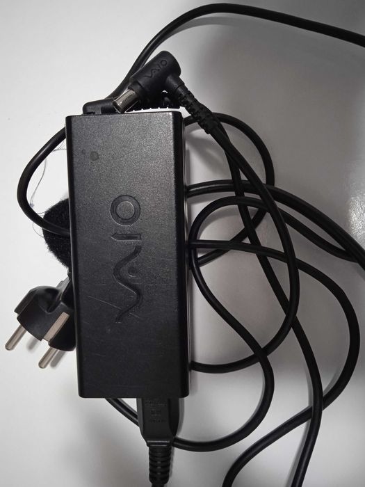 SONY VAIO Laptop Power Adapter64284428088577120