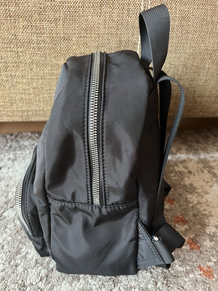 Mały plecak czarny z Pull&Bear