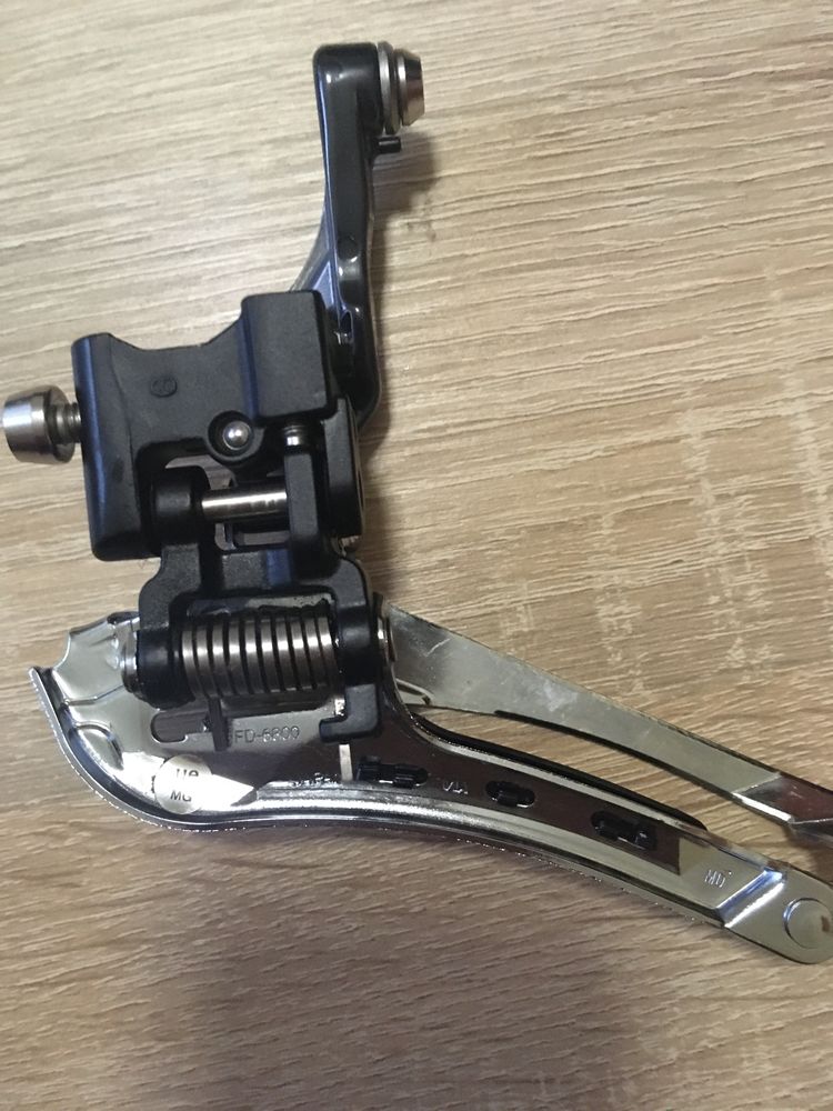 Передний переключатель Shimano Ultegra FD-6800-F 2×11sp.