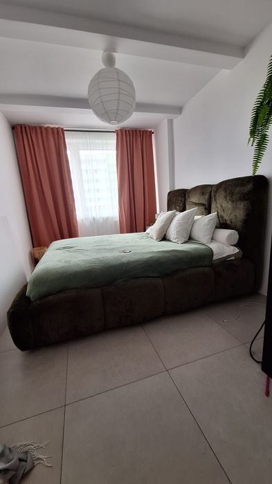 Łóżko tapicerowane 160x200 z materacem