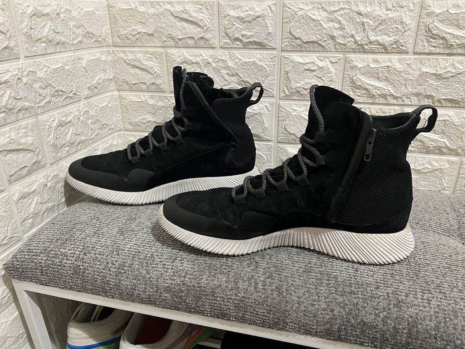 Класичні кросівки Zara man ecco